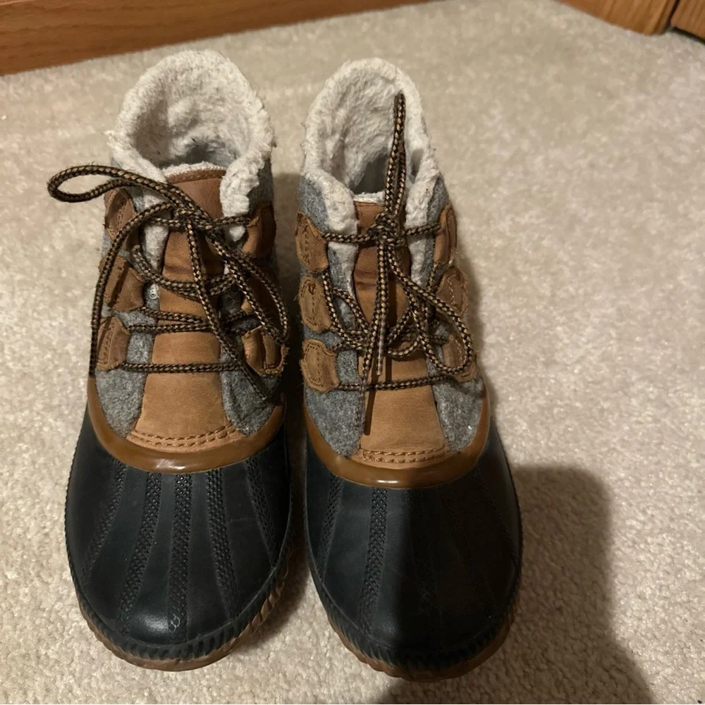 Sorel stay stylish